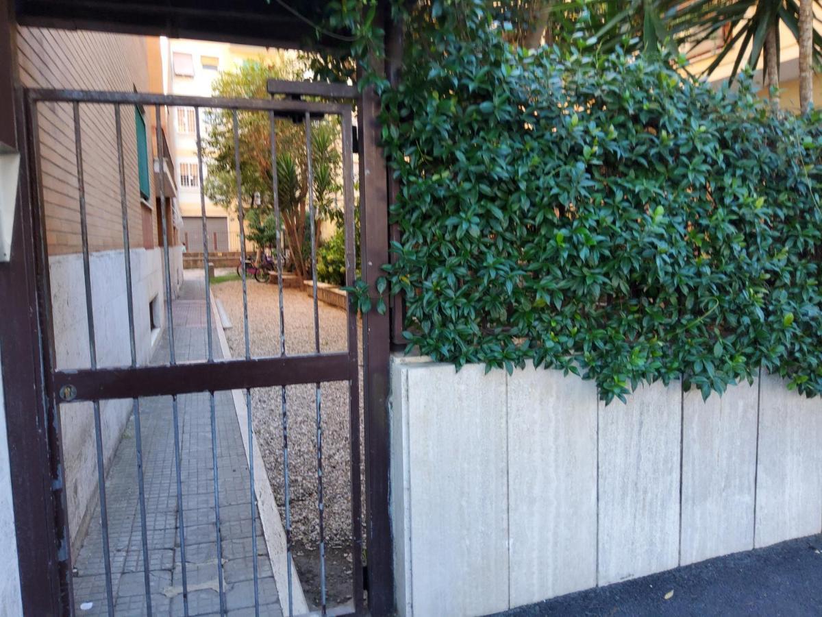 ليدو دي أوستيا Annadia Sweet Home B&B المظهر الخارجي الصورة