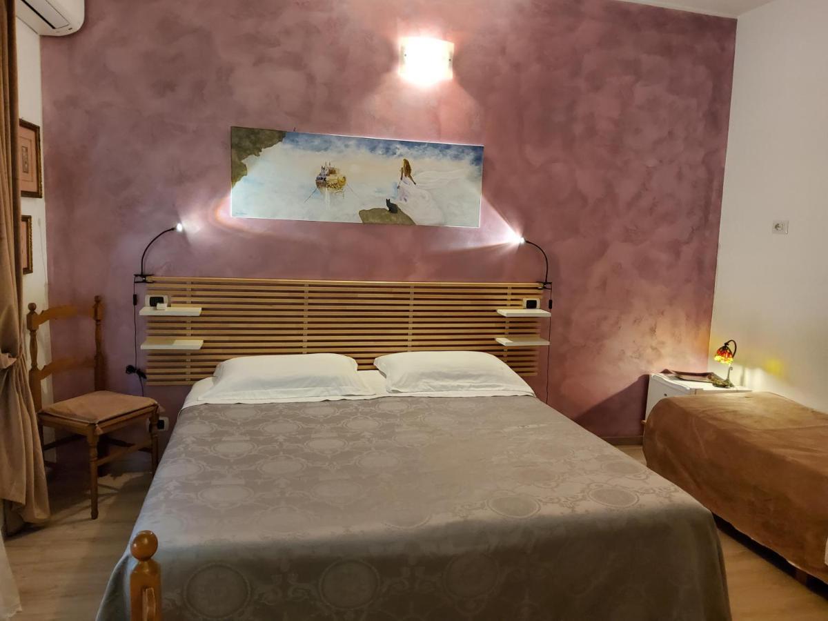 ليدو دي أوستيا Annadia Sweet Home B&B المظهر الخارجي الصورة
